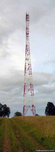 Металлическая башня для компании МТС, построенная в д.Маялово (над пгт.Демьяново) Кировской области Подосиновского района. Высота 85 метров, масса около 26,5 т. По состоянию на 29 июля 2008 года.